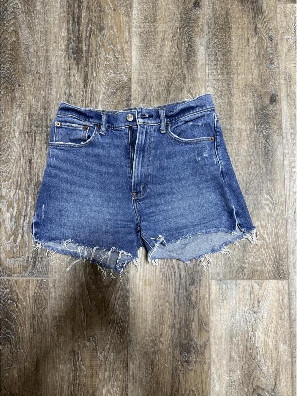 Abercrombie & Fitch High Rise 4" Mom Shorts Medium Wash Denim Cutoff 2 Boho